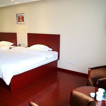 Greentree Alliance Inner Mongolia Autonomous Region Xilinhot Beizi Temple Street Hotel Exterior photo